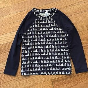 Vineyard Vines Boys Navy Blue and White Sailboat Rashguard Size 5